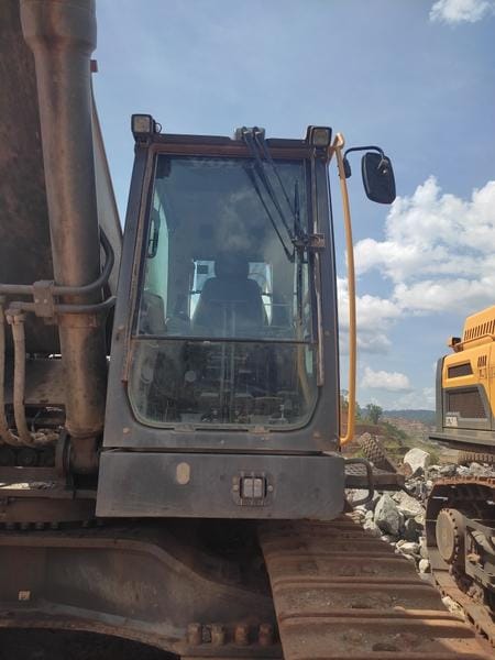 Escavadeira Volvo EC750DL 2021 - Imagem 50