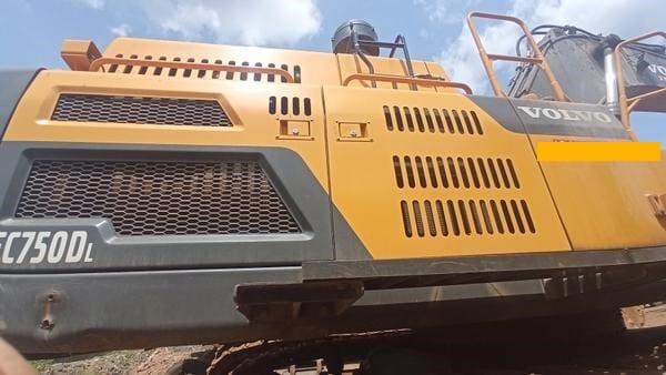 Escavadeira Volvo EC750DL 2021 - Imagem 2