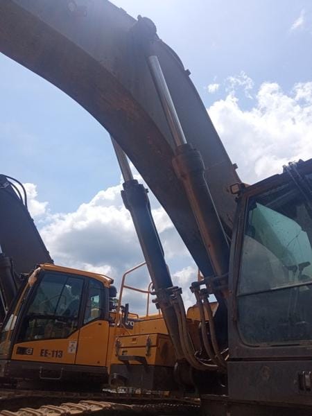 Escavadeira Volvo EC750DL 2021 - Imagem 9