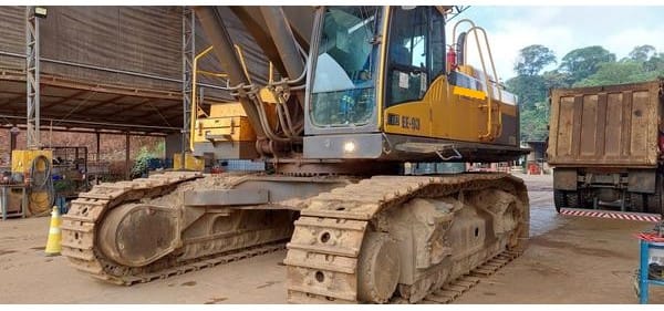 Escavadeira Volvo EC750DL 2021 - Imagem 2