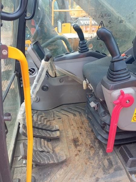 Escavadeira Volvo EC750DL 2021 - Imagem 13