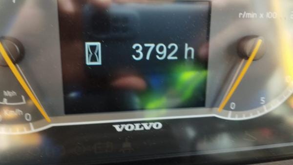 Caminhão Articulado Volvo A30G 2021 - Imagem 13