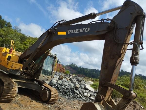 Escavadeira Volvo EC480DL 2021 - Imagem 8