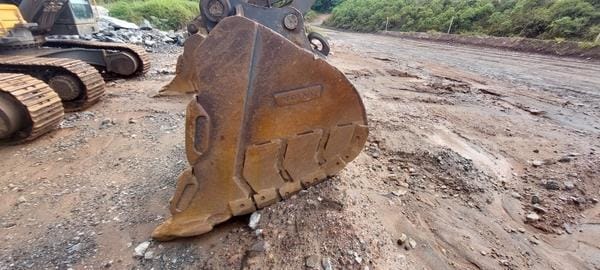 Escavadeira Volvo EC480DL 2021 - Imagem 27