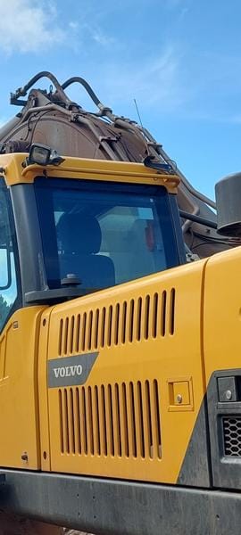 Escavadeira Volvo EC480DL 2021 - Imagem 35