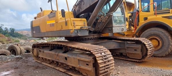 Escavadeira Volvo EC480DL 2021 - Imagem 1