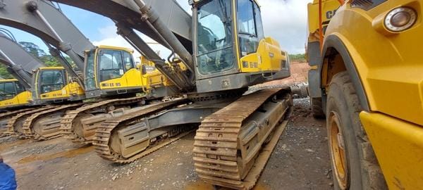 Escavadeira Volvo EC480DL 2021 - Imagem 2
