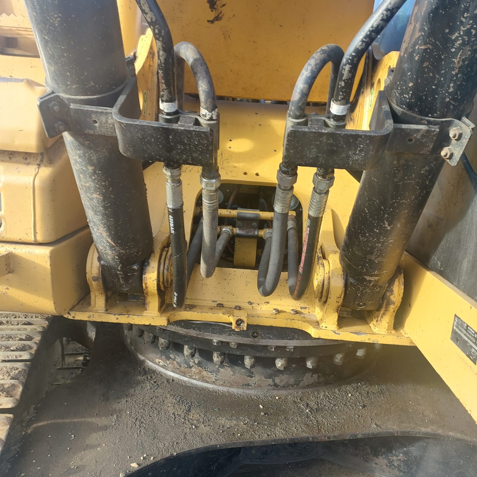 Escavadeira Caterpillar 320D 2012 - Imagem 14