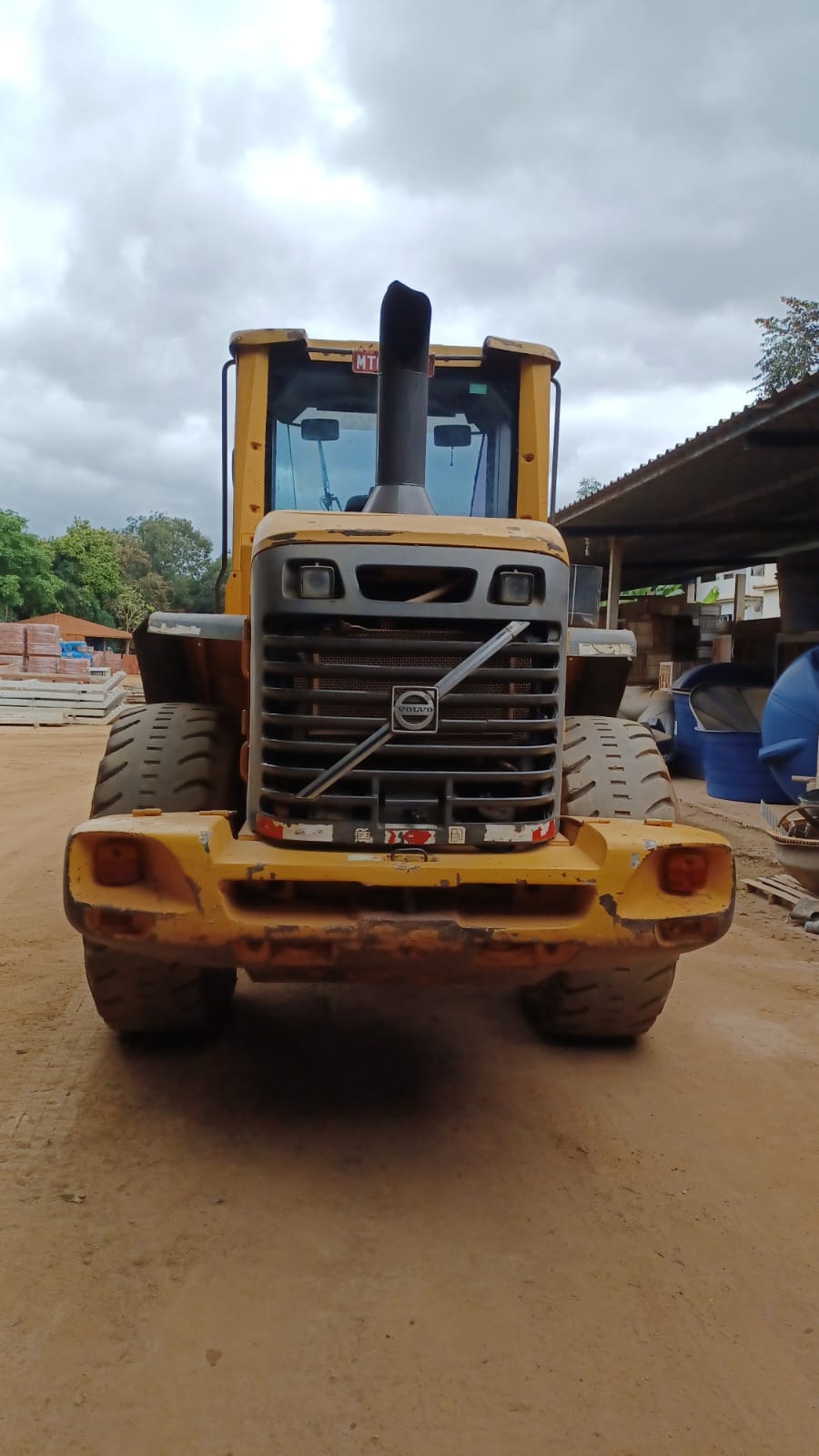 Pá Carregadeira Volvo L60F 2010 - Imagem 4