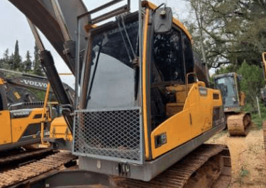 Escavadeira Volvo EC220D 2022 - Imagem 4