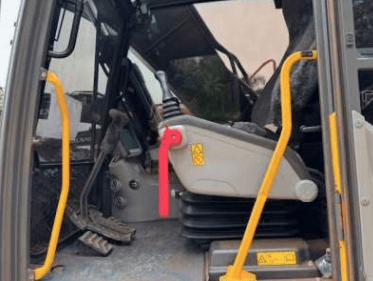 Escavadeira Volvo EC220D 2022 - Imagem 18