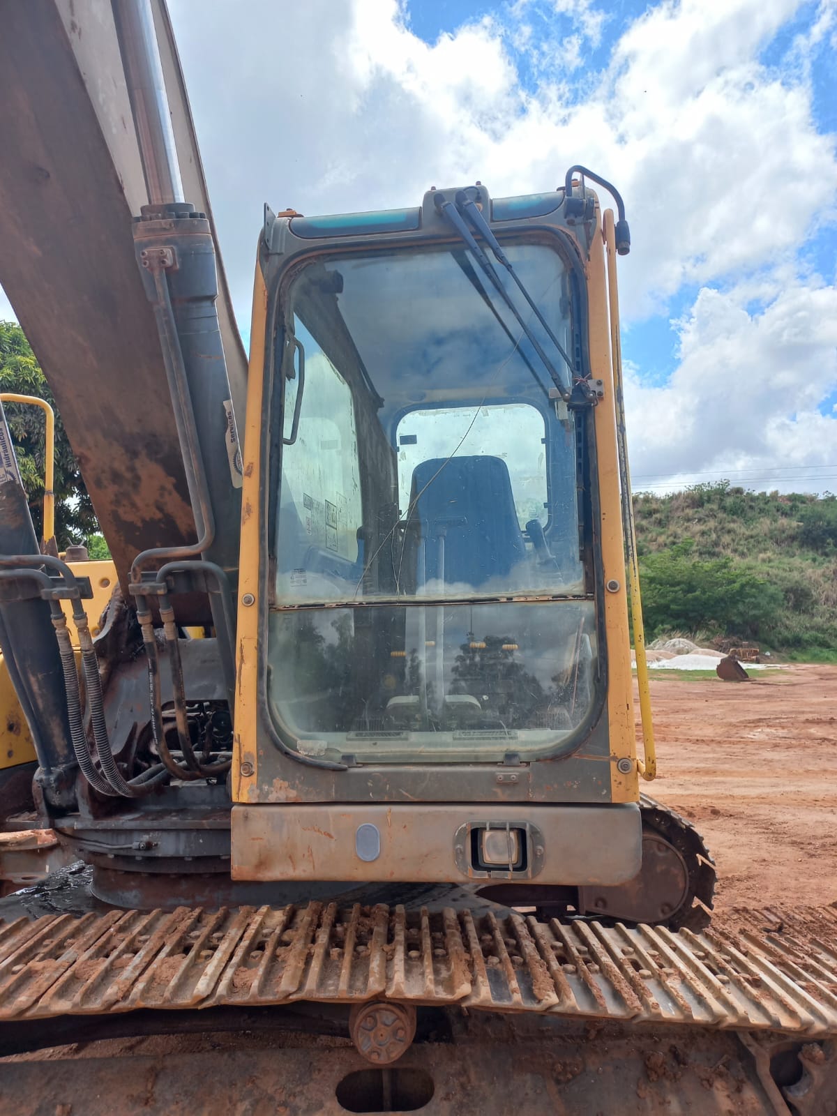 Escavadeira Volvo EC240BLC 2011 - Imagem 4