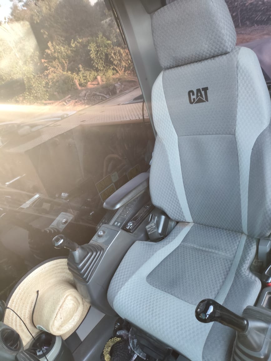 Escavadeira Caterpillar 313D2L 2019 - Imagem 6