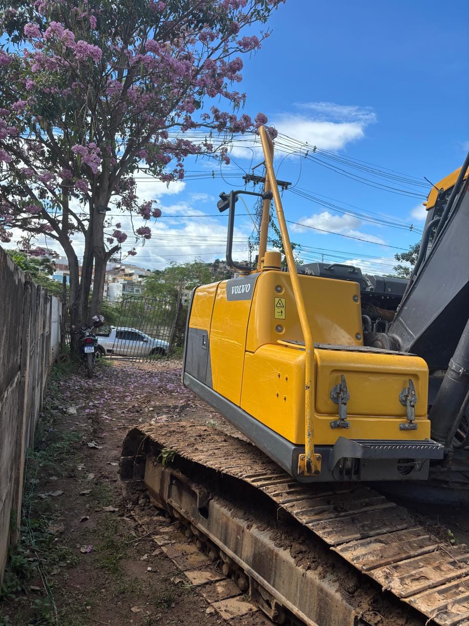 Escavadeira Volvo EC140DL 2021 - Imagem 4