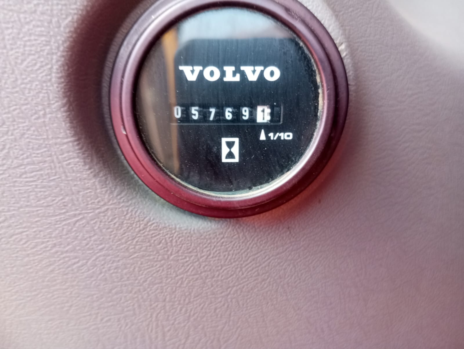 Escavadeira Volvo EC140DL 2020 - Imagem 4