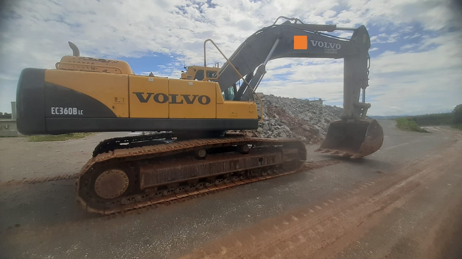 Escavadeira Volvo EC360BLC 2012 - Imagem 4