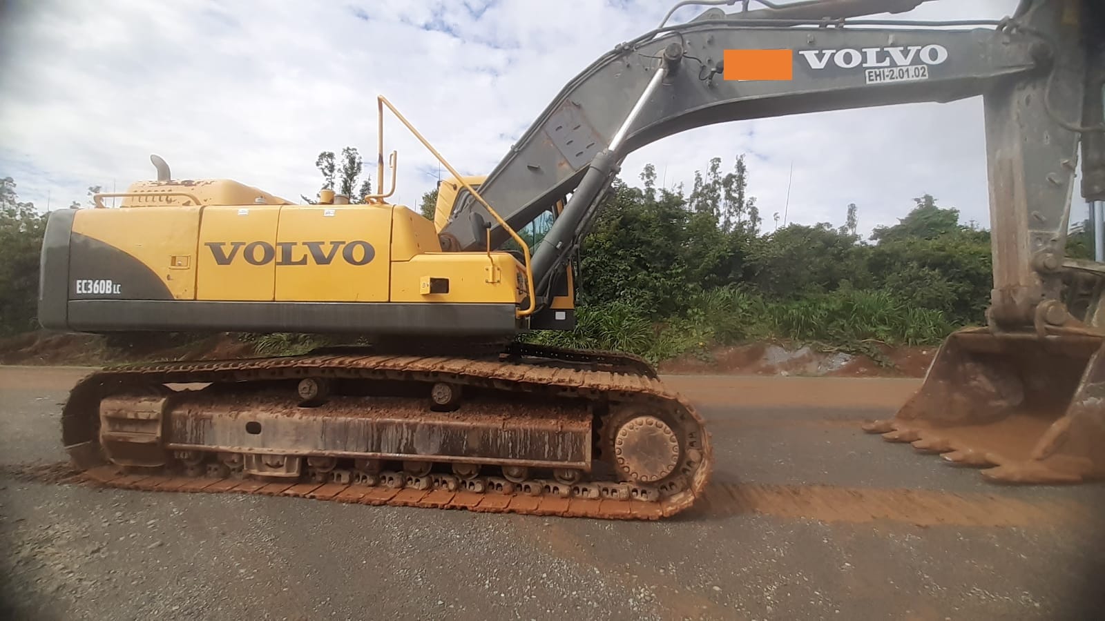 Escavadeira Volvo EC360BLC 2012 - Imagem 11