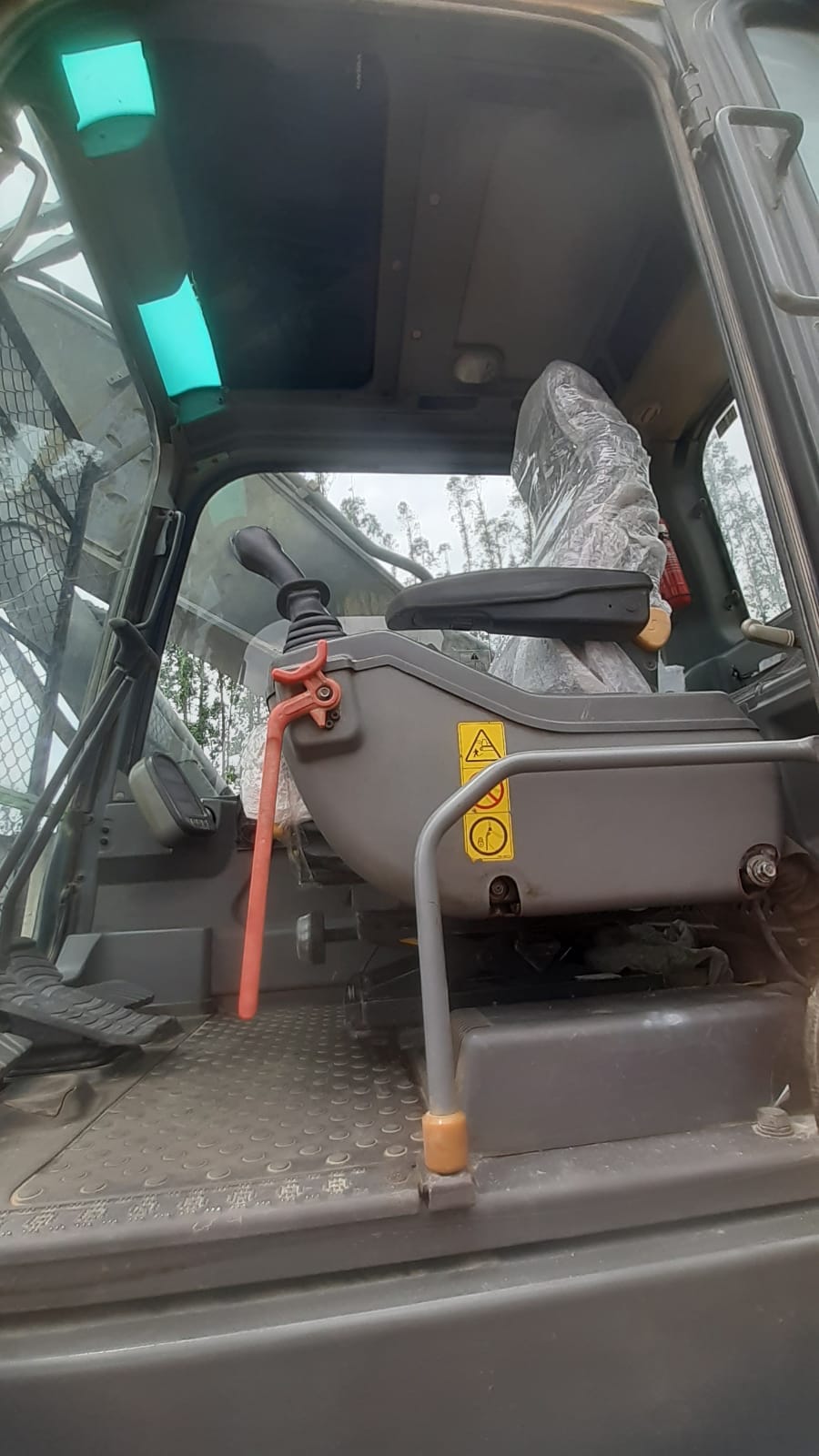 Escavadeira Volvo EC360BLC 2012 - Imagem 14