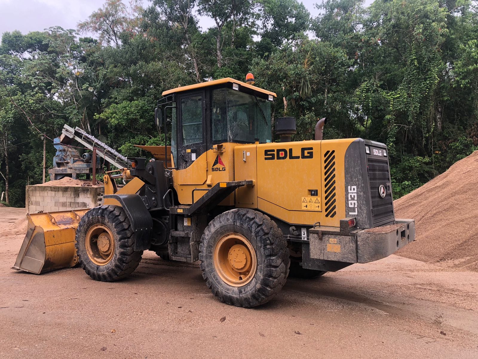 Pá Carregadeira SDLG L936 2019 - Imagem 3