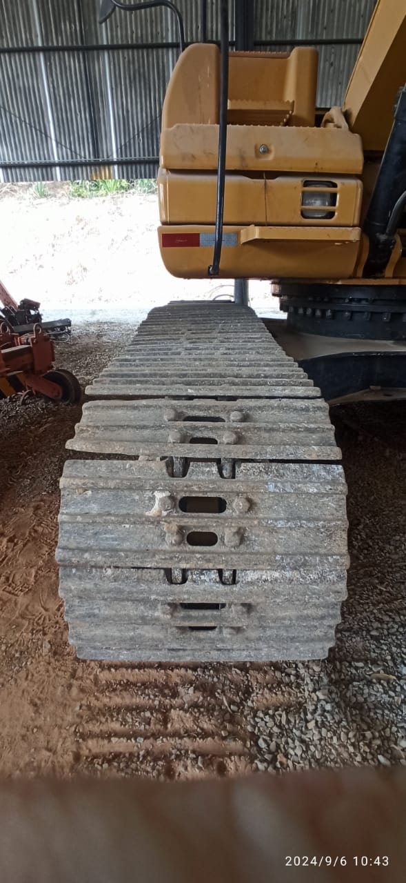 Escavadeira Caterpillar 320D 2012 - Imagem 16