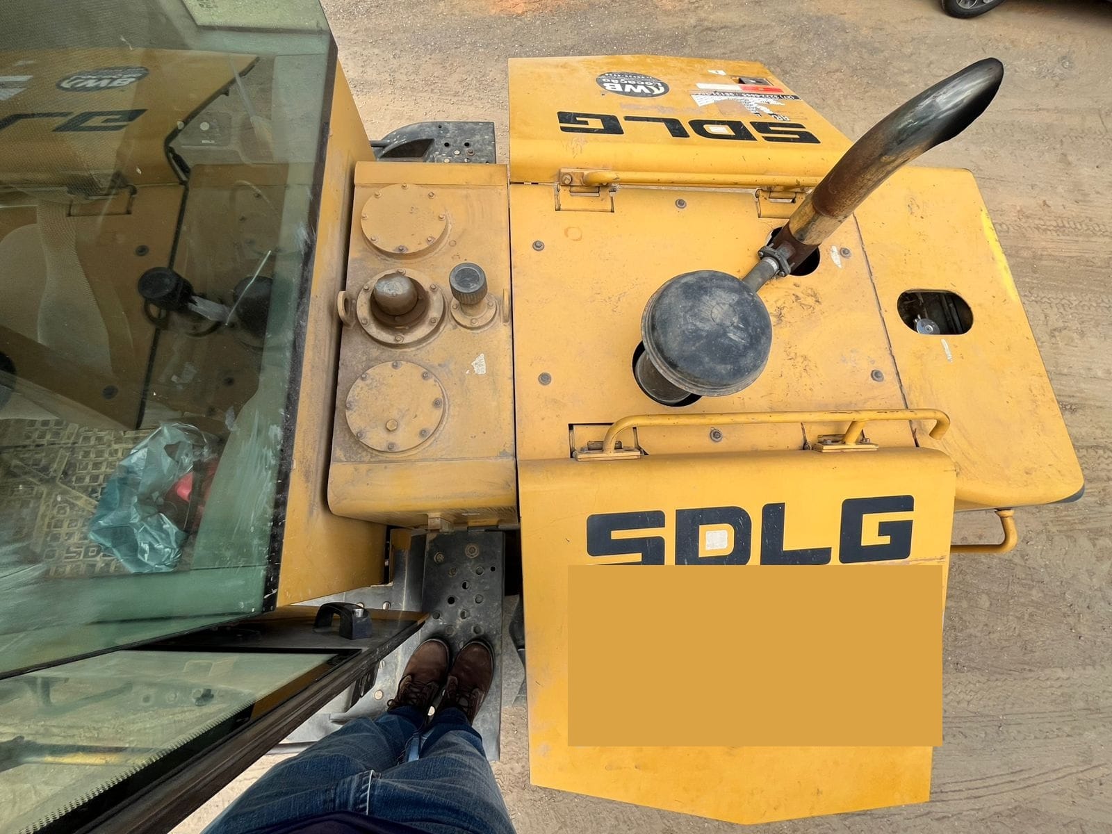 Pá Carregadeira SDLG LG938 L 2014 - Imagem 4