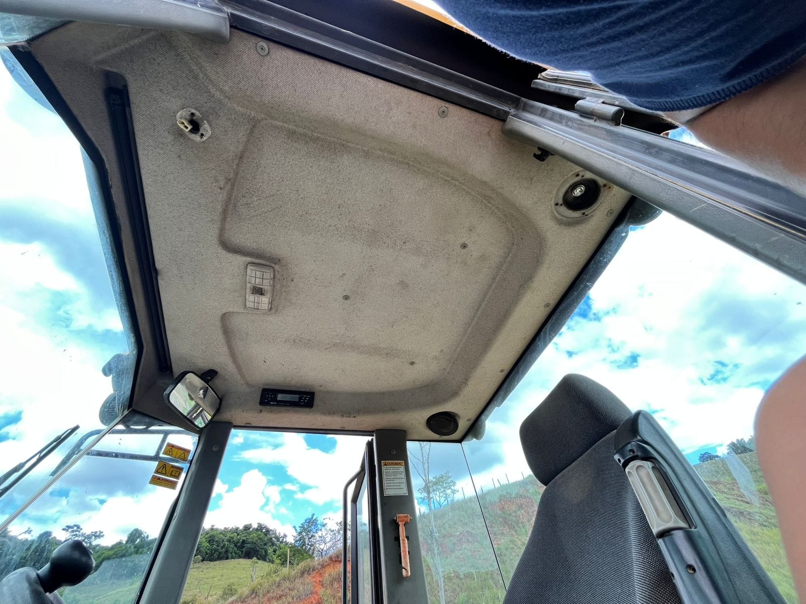 Pá Carregadeira SDLG LG938 L 2014 - Imagem 10