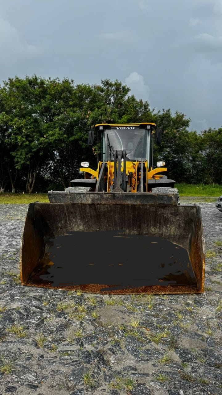 Pá Carregadeira Volvo L110F 2016 - Imagem 3