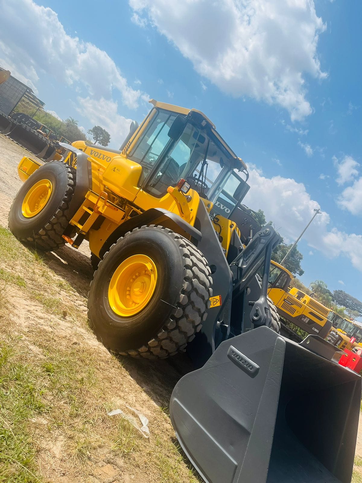 Pá Carregadeira Volvo L110F 2013 - Imagem 4