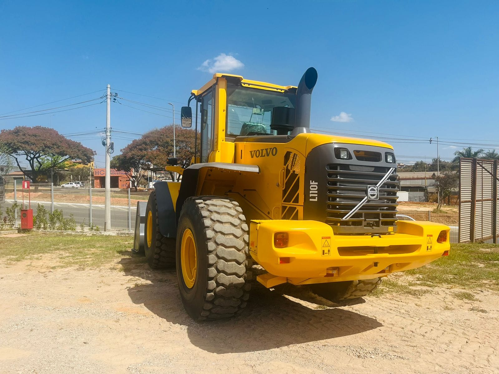 Pá Carregadeira Volvo L110F 2013 - Imagem 6
