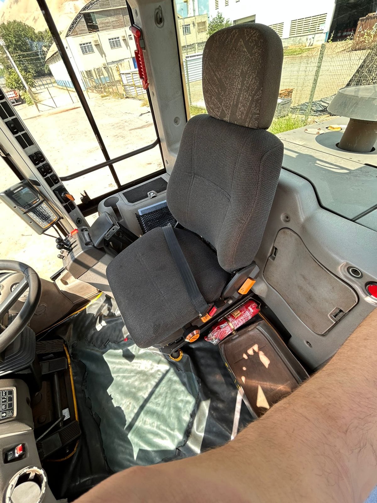 Pá Carregadeira Volvo L120F 2021 - Imagem 6
