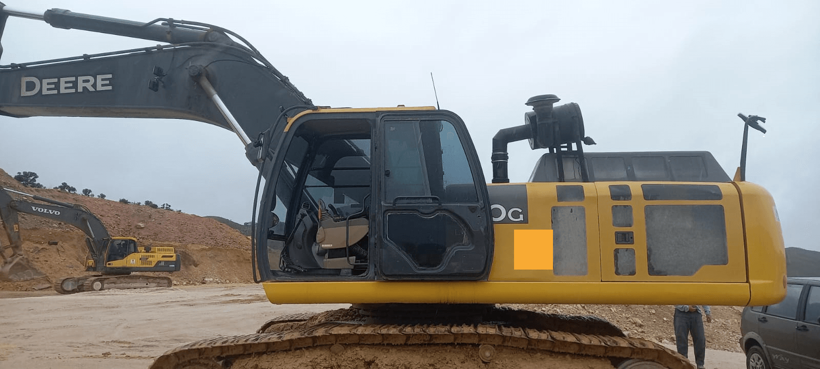 Escavadeira John Deere 350G 2015 - Imagem 3