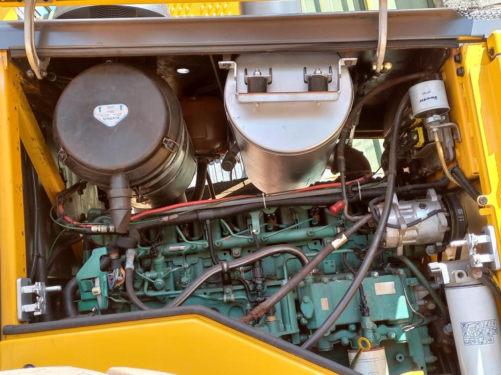 Pá Carregadeira Volvo L110F 2014 - Imagem 9