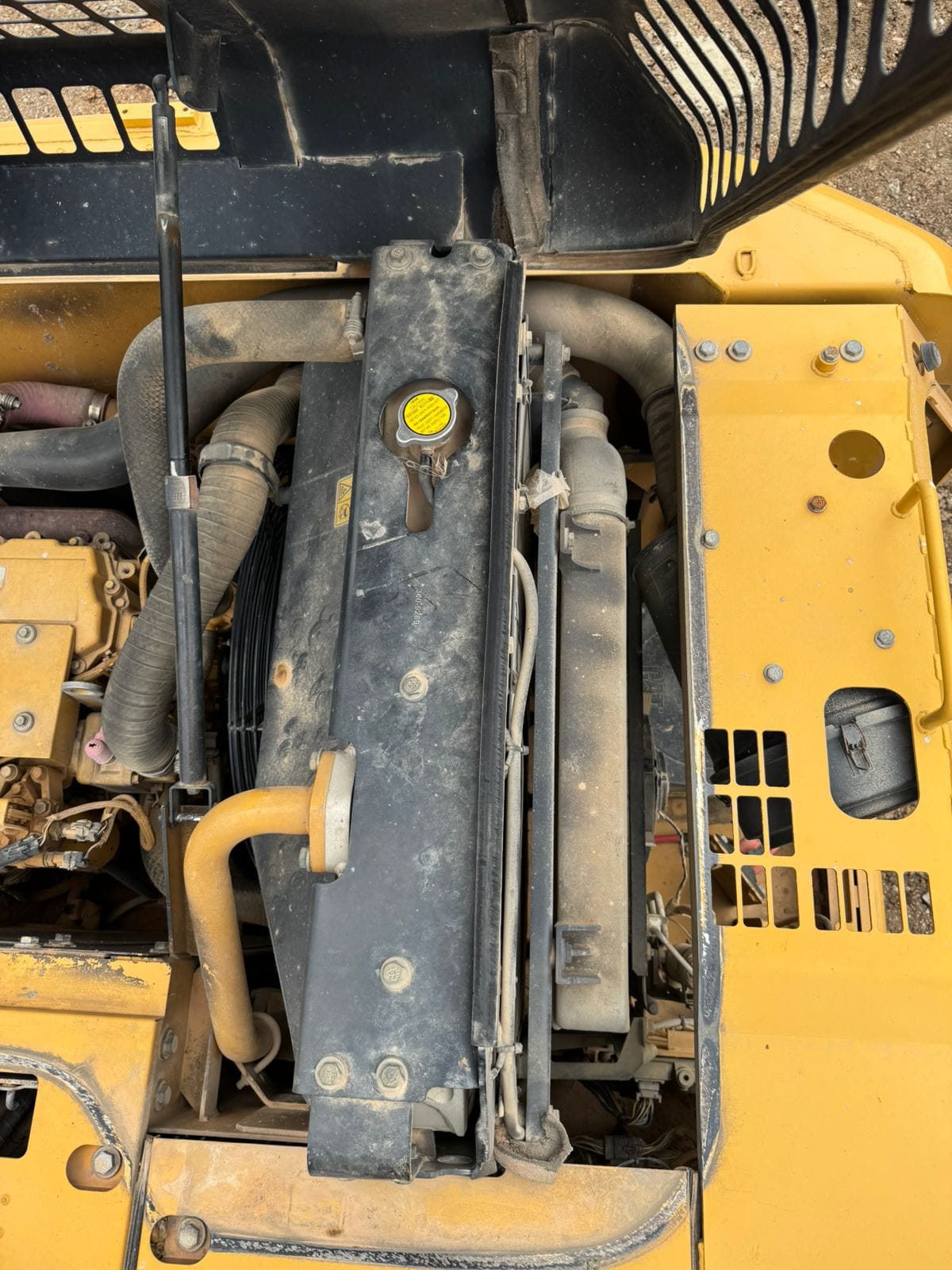 Escavadeira Caterpillar 315d2l 2012 - Imagem 12
