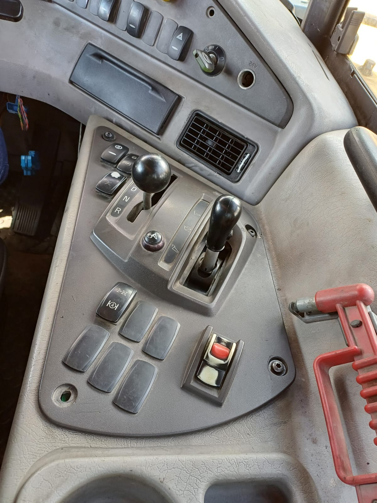 Caminhão Articulado Volvo A30G 2019 - Imagem 16