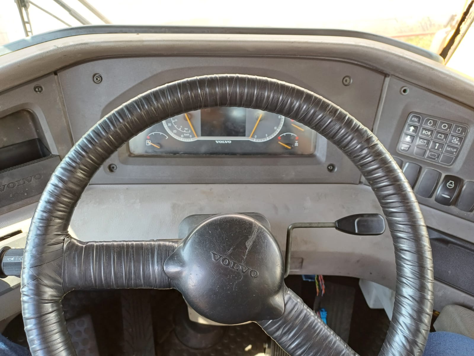 Caminhão Articulado Volvo A30G 2019 - Imagem 17