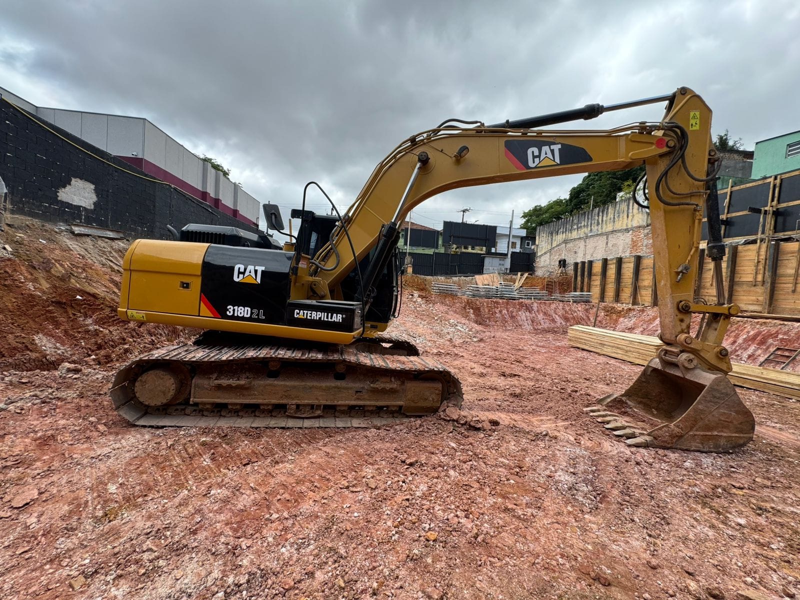 Escavadeira Caterpillar 318D2L 2019 - Imagem 2