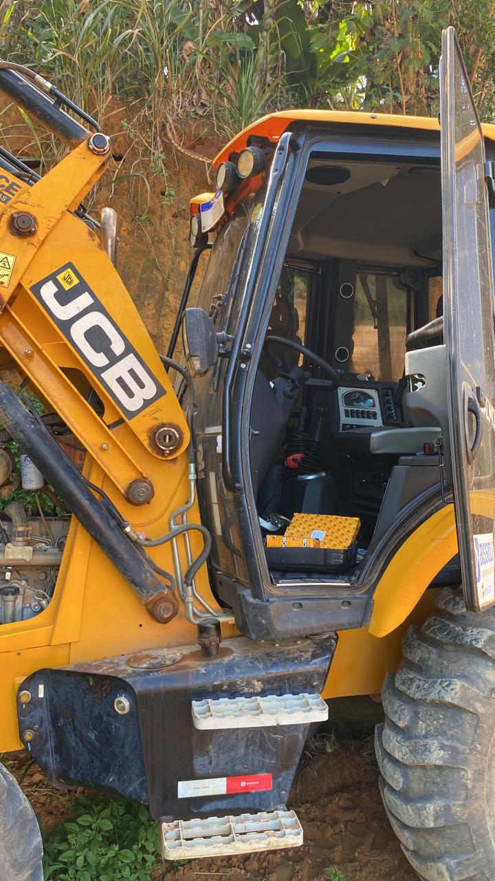 Retroescavadeira JCB 3CX 2023 - Imagem 4