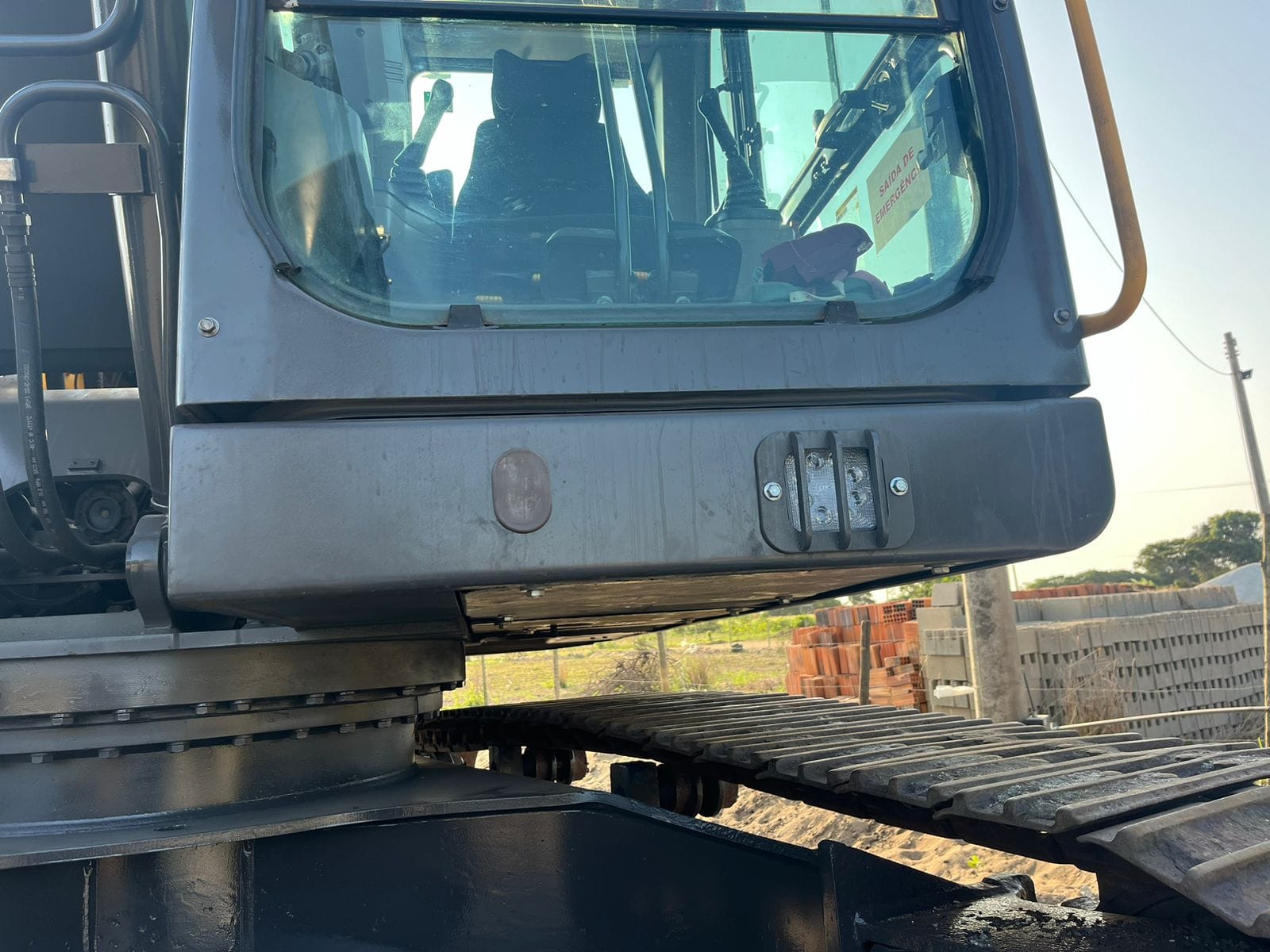 Escavadeira Volvo EC210D 2019 - Imagem 6