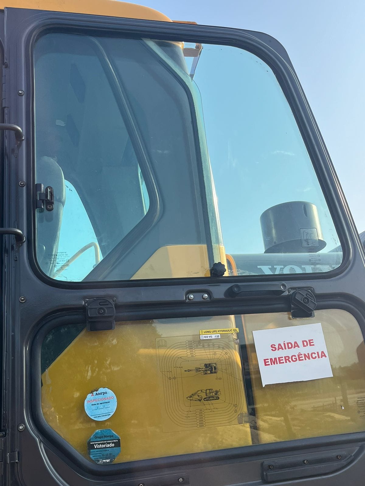 Escavadeira Volvo EC210D 2019 - Imagem 15