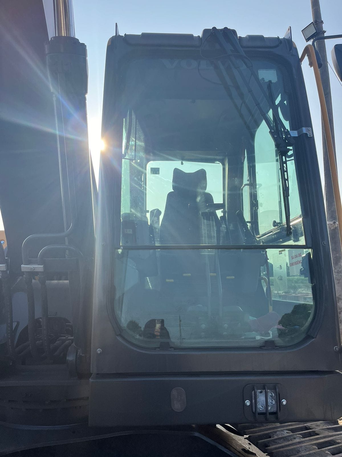 Escavadeira Volvo EC210D 2019 - Imagem 17