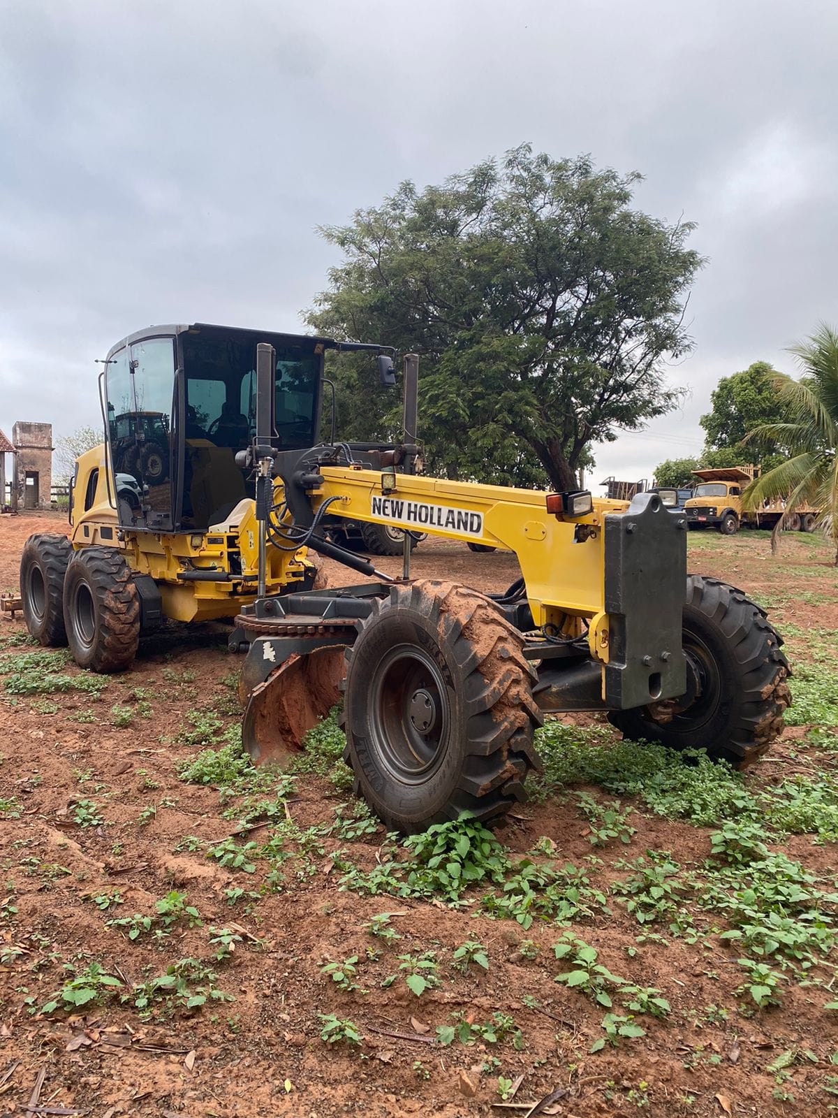 Motoniveladora New Holland RG 170B 2011 - Imagem 2