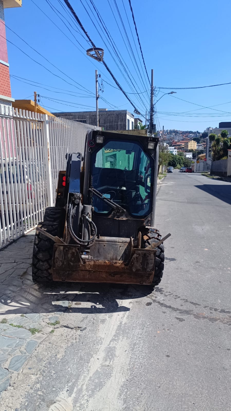 Mini Carregadeira Volvo MC95C 2015 - Imagem 4