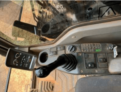 Escavadeira Volvo EC210D 2019 - Imagem 7