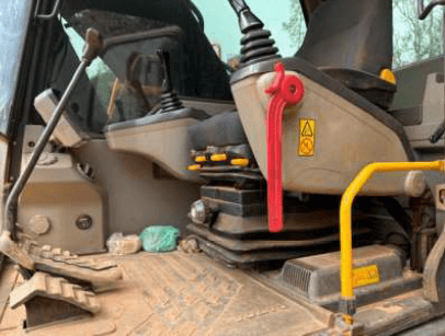 Escavadeira Volvo EC210D 2019 - Imagem 9