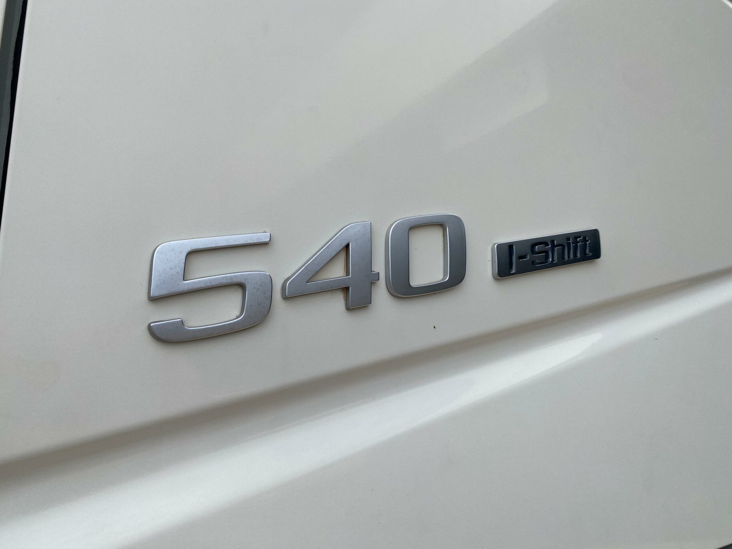 Caminhão Volvo FH 540 6x4T 2022 - Imagem 20