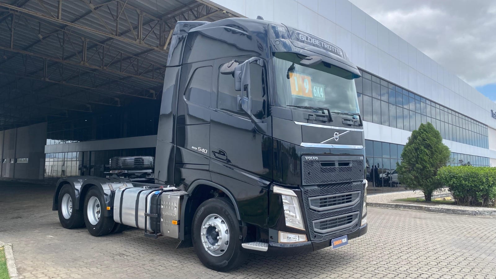 Caminhão Volvo FH 540 6x4T 2019 - Imagem 3