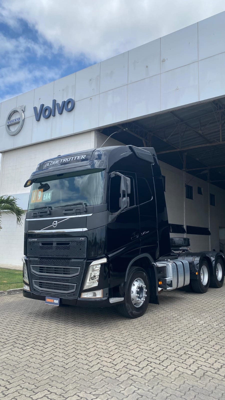Caminhão Volvo FH 540 6x4T 2019 - Imagem 18