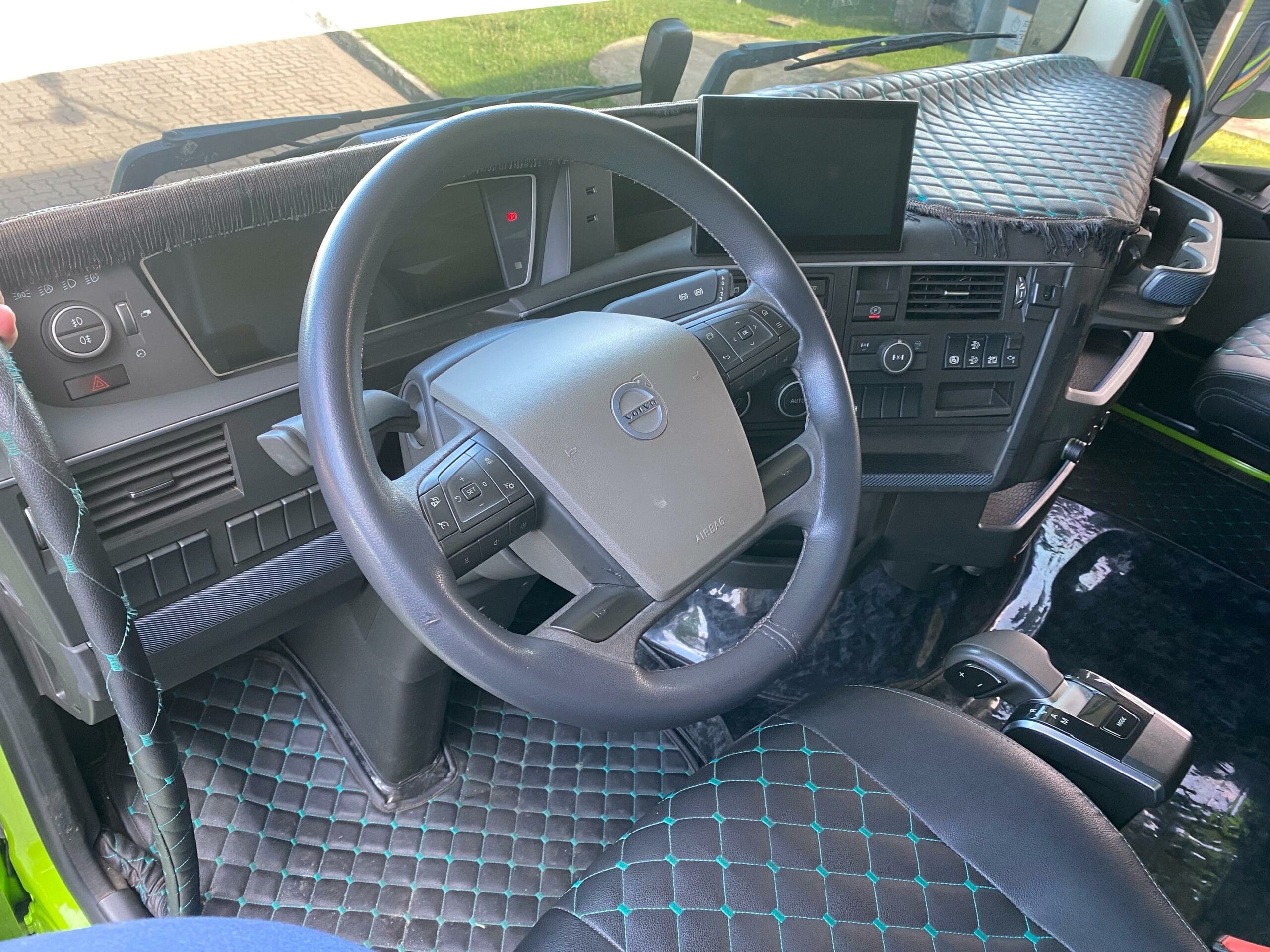 Caminhão  FH 540 6x4T 2023 - Imagem 12