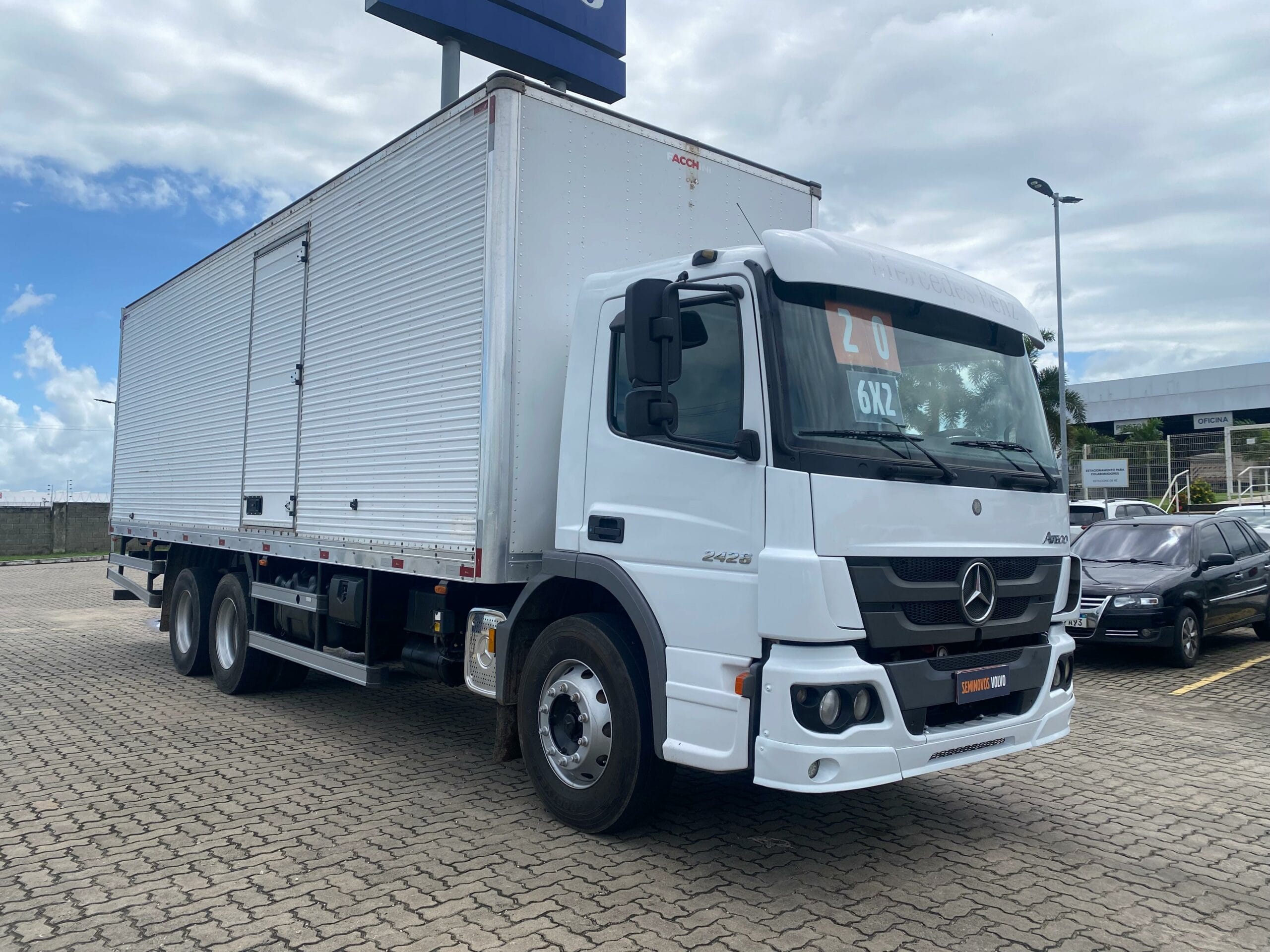 Caminhão Mercedes Benz Atego 2426 2020 - Imagem 3