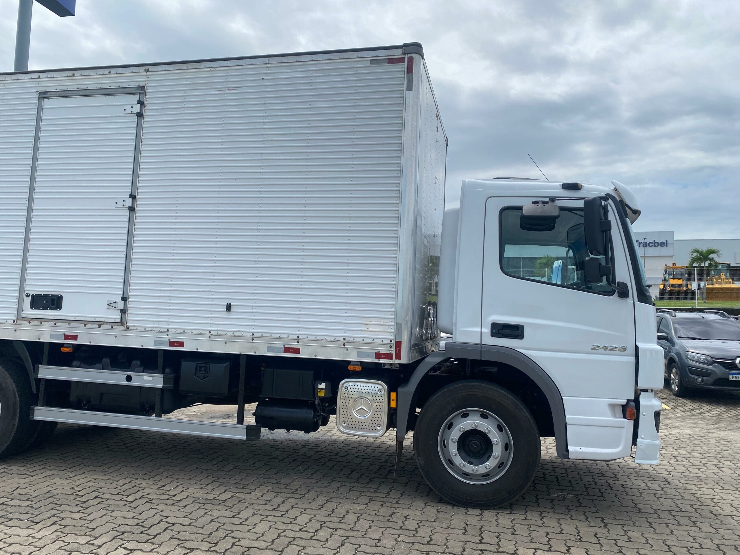 Caminhão Mercedes Benz Atego 2426 2020 - Imagem 7